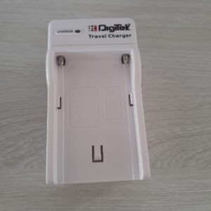 Digitek High Speed Battery Charger